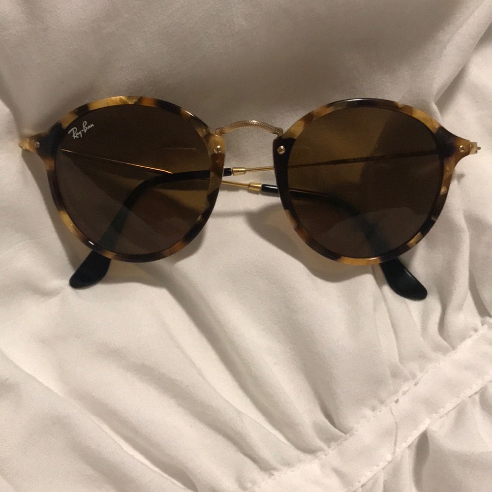 Ray-Ban Sunglasses Brown Polarized Lens